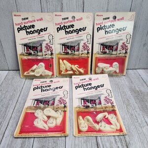 Vintage Moore Pictures Wall Hangers - 5 Pack - MINT!